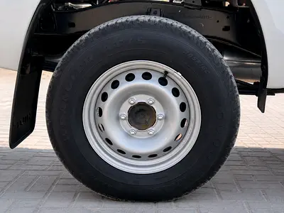 2026 Toyota HILUX — миниатюра 20