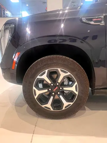 صورة 5 لـ 2025 GMC YUKON