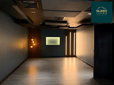 Fully Fitted | 04 Glass Partitions | Attached Toilet & Pantry