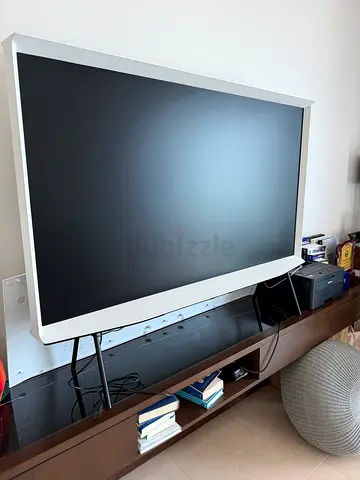 Tv Samsung 55 Inch The Serif LS01D QLED 4K Smart TV Cloud White 2024 55LS01D