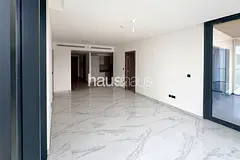 Large Layout | Brand New | Multiple Options