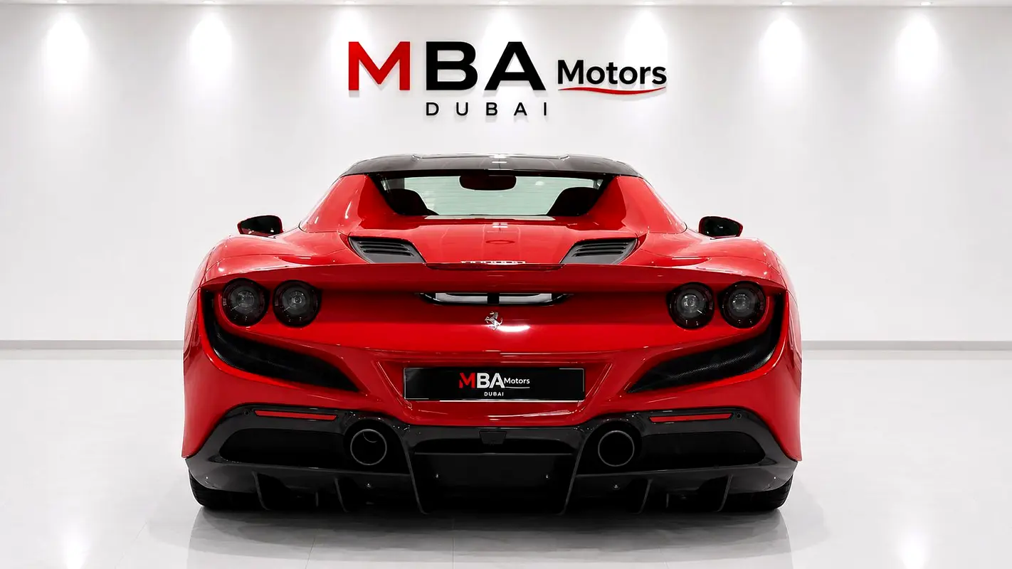 فيراري إف 8 سبايدر 2023