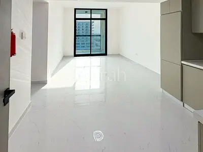 شقة مشرقة بغرفتي نوم | Equiti Home A | إطلالات متعددة من الشرفة