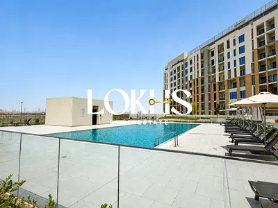 Pool View | 4 Cheques | Low Floor