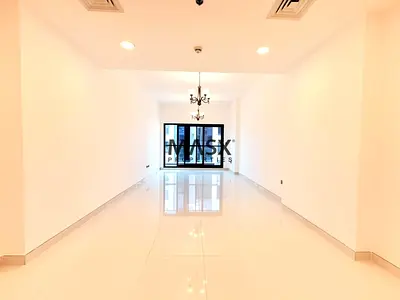 Well Maintained | 15 Days Free | Prime Location
