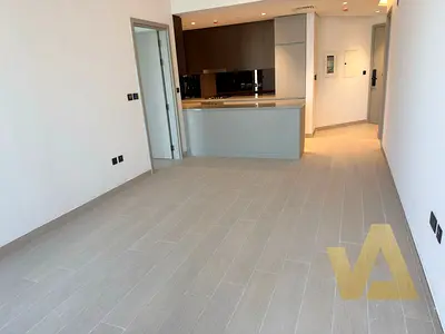 شقة حديثة بغرفة نوم واحدة | ريجاليا بيزنس باي | شرفة وإطلالة على المدينة