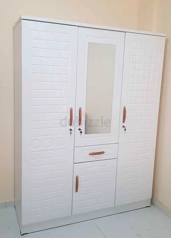 New White 3-Door Wardrobe with Mirror and Drawers