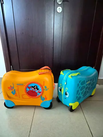 American Tourister Skittle NXT Kids Ride-On Suitcase (2 pcs) – Excellent Condition