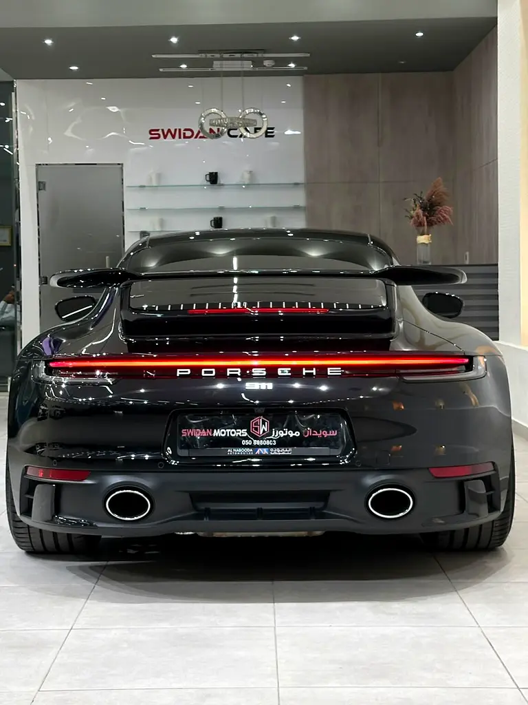 بورشه 911 2024