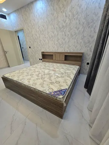 Double king size bed with mattress