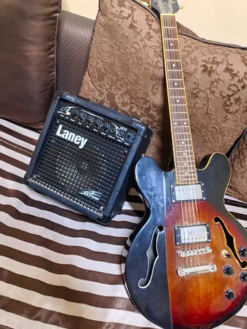 Sunburst Semi-Hollow Body Electric Guitar with Laney LX12 Amp