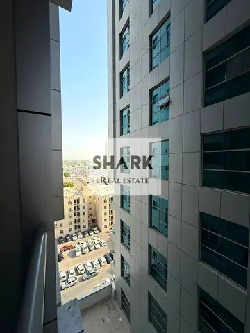 للبيع شقة غرفة وصالة مفروشة بالكامل في سيتي تاور عجمان | جاهزة للسكن | باركن خاص | أقساط شهرية ميسرة