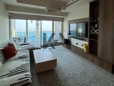 2BR converted into 3BR | Upgraded | High Floor