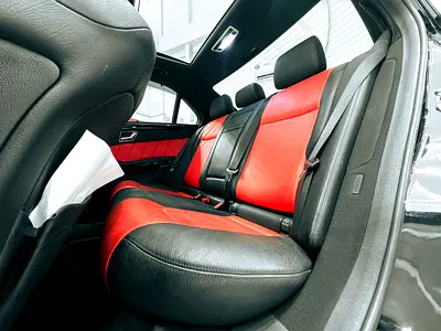 2010 Mercedes-BENZ E-CLASS 缩略图 10