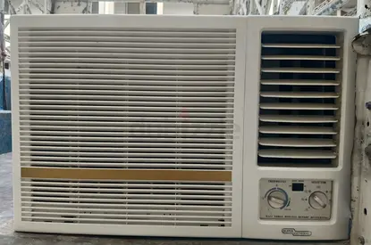 Super general window ac for sale in excellent condition