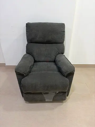 Comfortable single gray recliner armchair - good condition