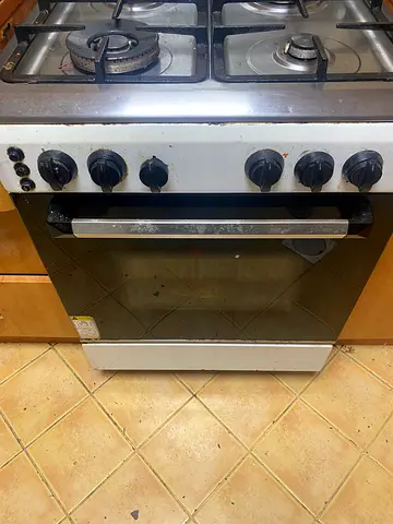 Used built-in gas oven and hob combo - working condition