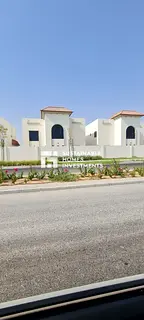 Single Row | 4BHK + Maid & Driver | Study