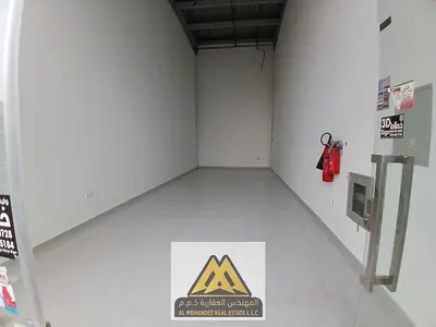 فرصة تجارية ممتازة لأصحاب المشاريع والأنشطة المختلفة للحصول على محل بموقع حيوي داخل منطقة نشطة في إمارة عجمان، يتميز بسهولة الوصول وحركة مستمرة تساعد