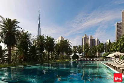 Canal & Peninsula Side | Spacious