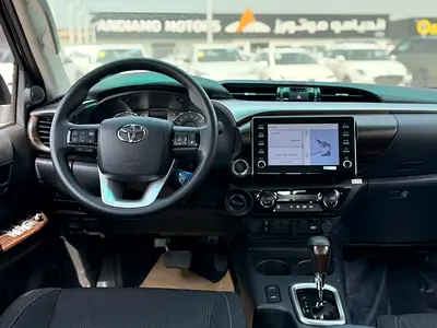 2026 Toyota HILUX — миниатюра 5
