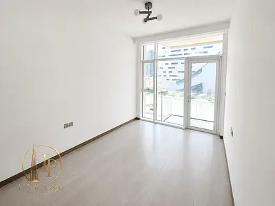 Branded Living | Canalfront Address | Best Value