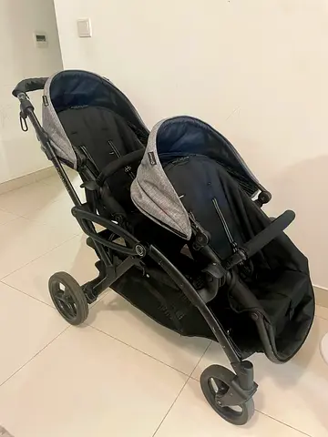 Double twin stroller - tandem stroller in good condition