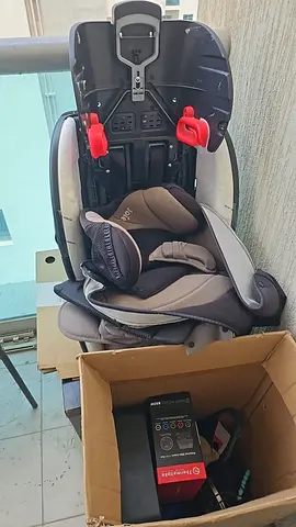 Used convertible infant/toddler car seat in good condition