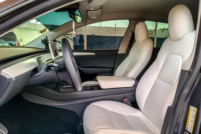 صورة مصغرة 11 لـ 2022 Tesla MODEL Y