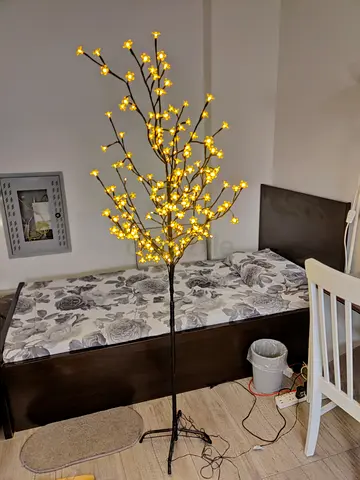 LED Blossom Tree Floor Lamp - Warm White, Excellent Condition