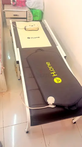 H one massage bed