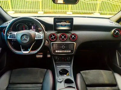 2017 Mercedes-BENZ A-CLASS 缩略图 11