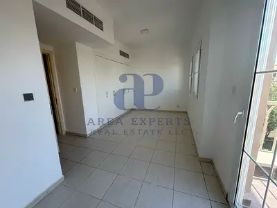 PRIVATE GARDEN | CORNER UNIT | BRIGHT & SPACIOUS VILLA