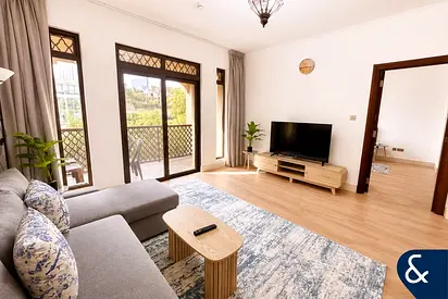Upgraded | Burj Khalifa View | Furnished