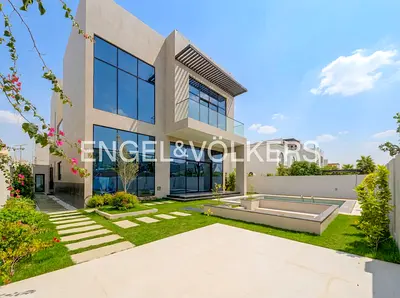 Motivated Seller | Multiple Options | Park Backing
