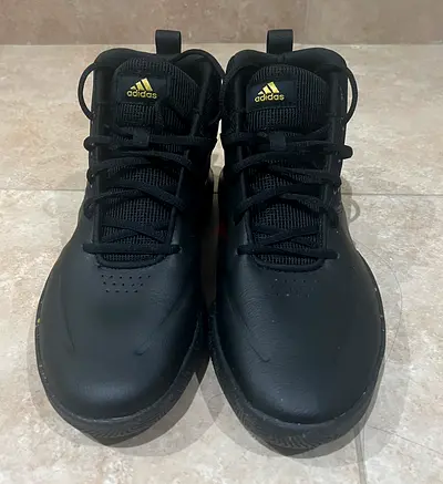 Black Adidas men's sneakers, Never used, Brand new