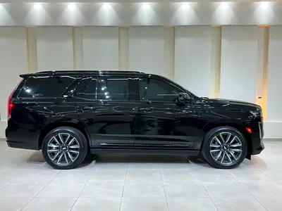 صورة مصغرة 7 لـ 2023 Cadillac ESCALADE