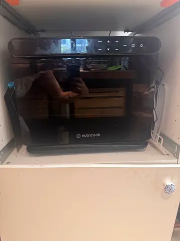 Nutricook oven/steamer/dehydtrator/broiler/airfryer/roaster