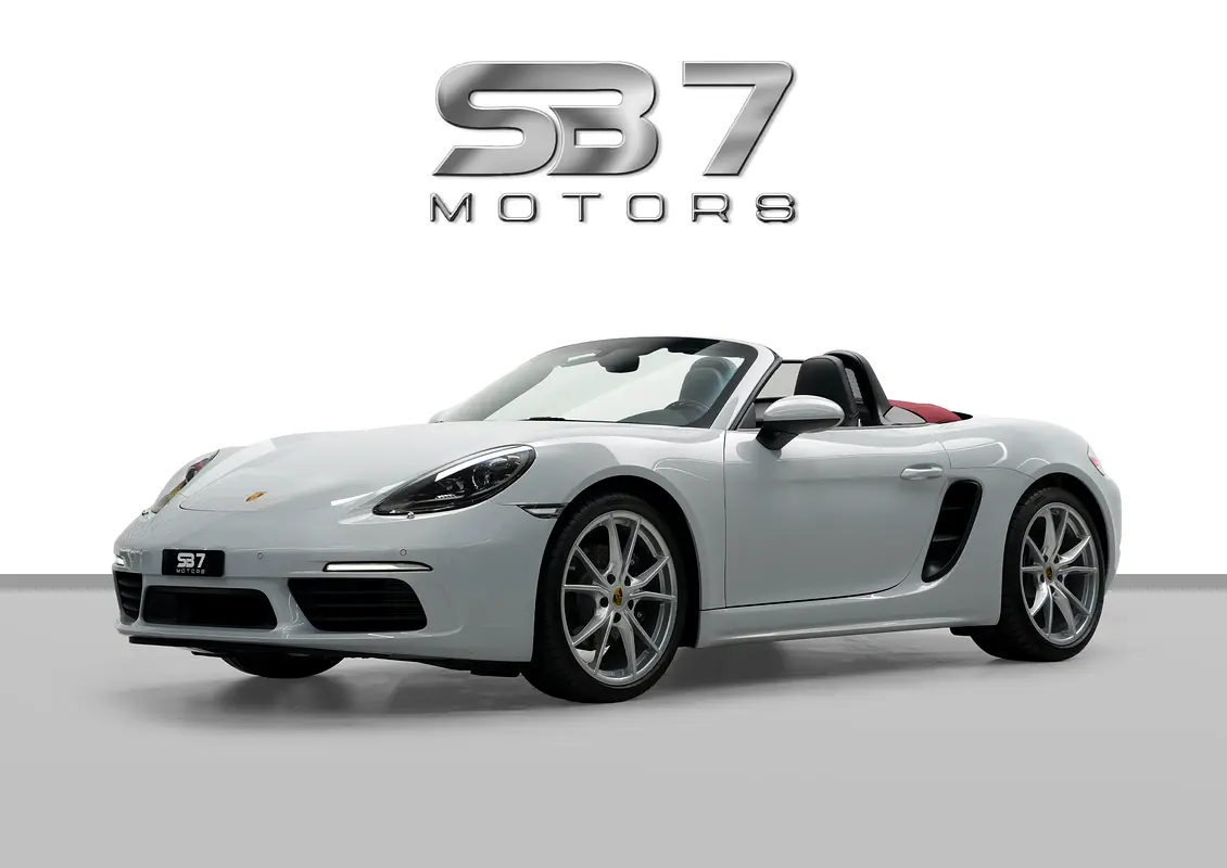 2024 بورشه 718