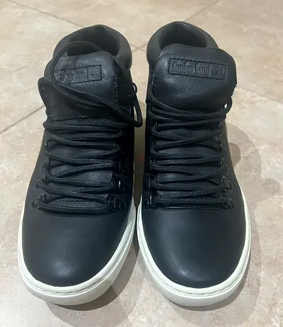 Timberland Black Leather High-Top Sneakers - Size 40