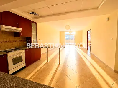 Spacious 1 Bedroom | Large Terrace | Prime Motor City