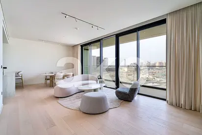 Brand New Fully Furnished 1 Bed Park View