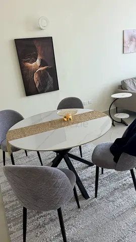 Modern Round Dining Table with 4 Chairs