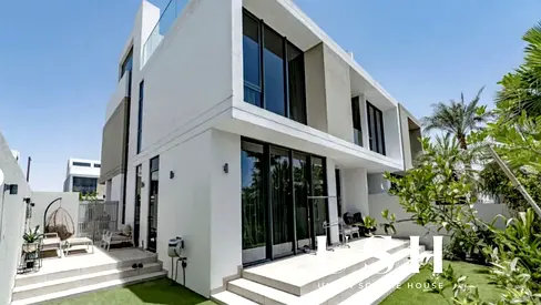 Single Row | Near to Amenities | Furnished