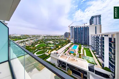 Brand New | Park View | Mid Floor | Ready To Move