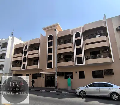 شقة بغرفة نوم واحدة في بر دبي خلف سوبر ماركت المايا لالز على شارع البنك