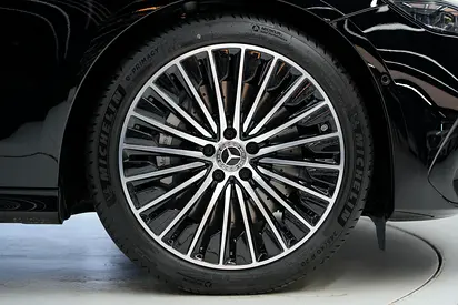 Mercedes-Benz E-Class E 200, миниатюра 20