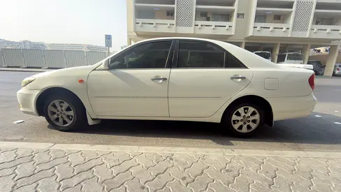2004 Toyota CAMRY — фото 2