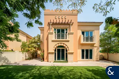 C1 5 Bed | Esmeralda | Close To Els Club