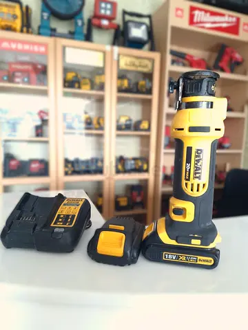 Dewalt DCS551 Cordless Cut-Out Tool 18v